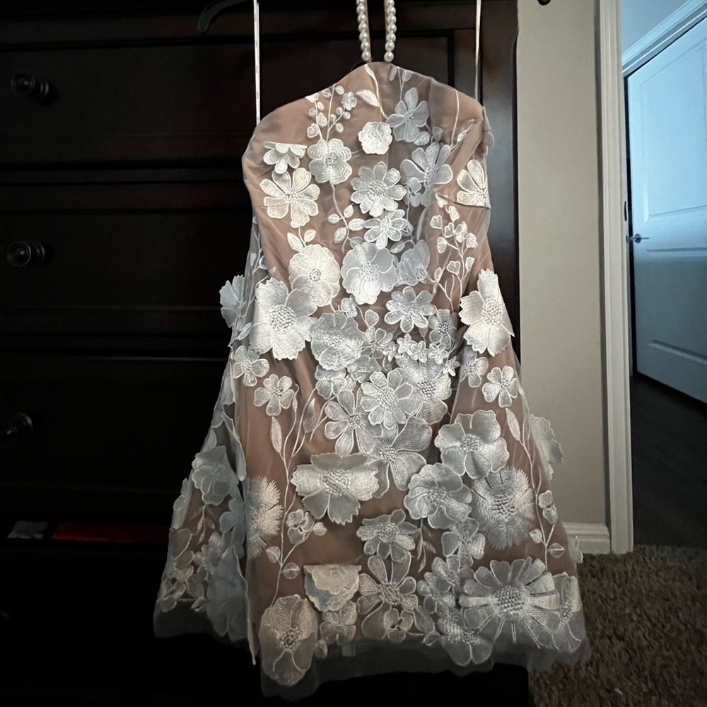 Elliatt floral dress